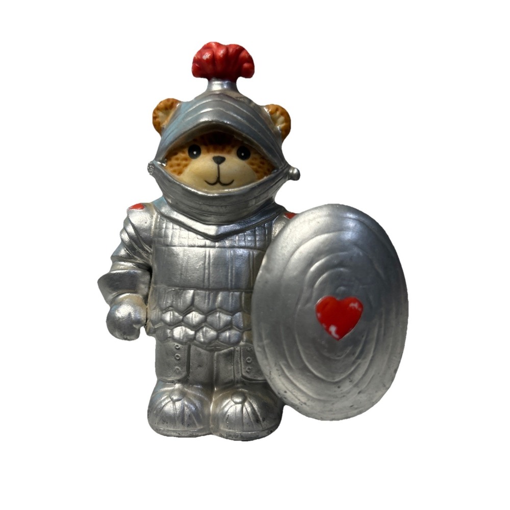 Enesco Lucy Rigg Bear Wearing Knight Costume with Shield & Hearts 1986
